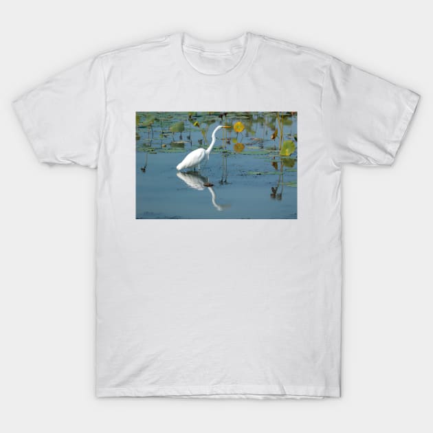 Egret hunting T-Shirt by FlyingLilly